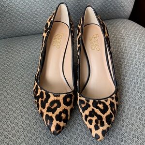 Franco Sarto leopard print wedge heels. LIKE NEW! Real leather, calf hair. Sz 8